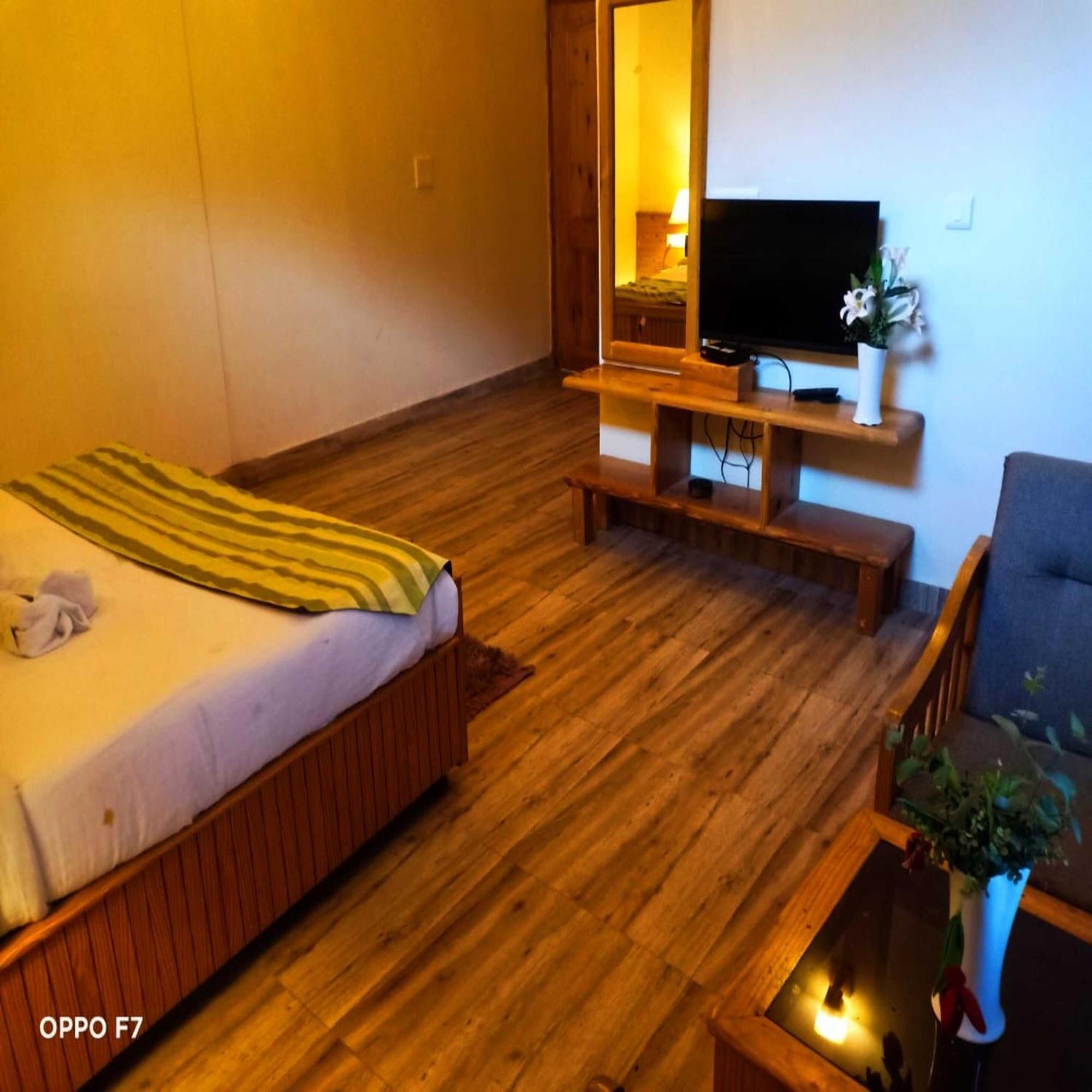 Hotel Jamla Inn Manāli Dış mekan fotoğraf