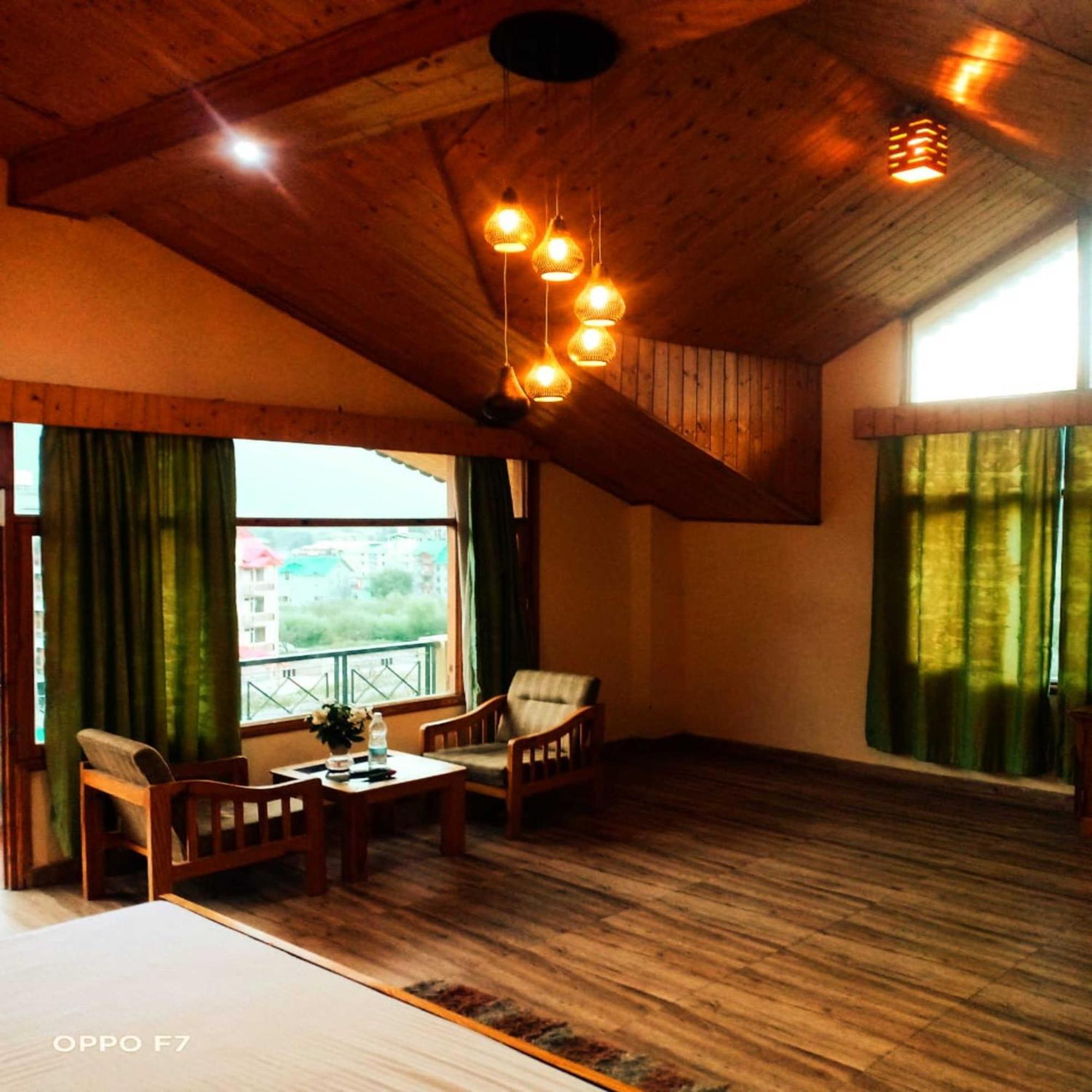 Hotel Jamla Inn Manāli Dış mekan fotoğraf