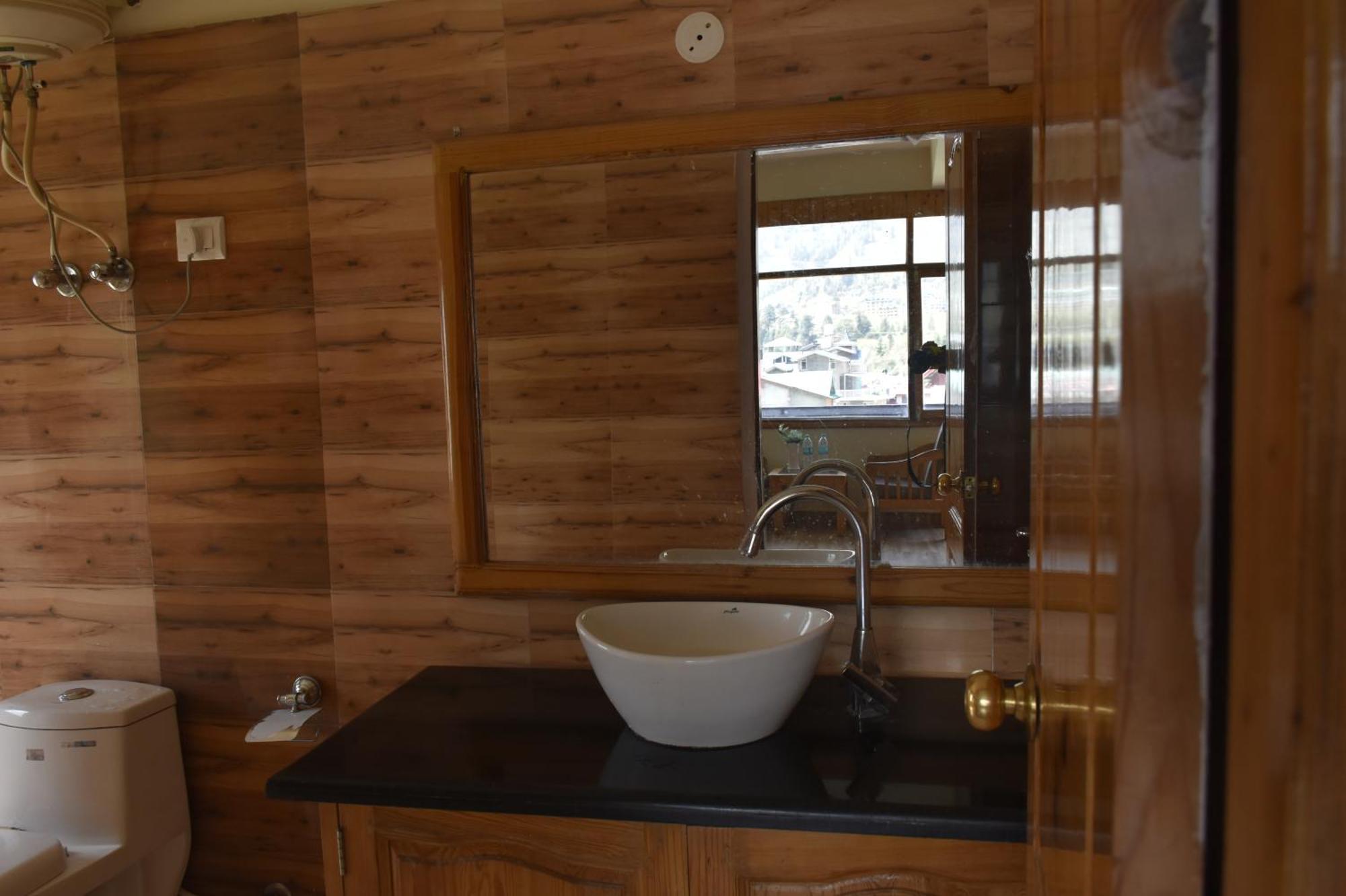 Hotel Jamla Inn Manāli Dış mekan fotoğraf